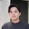 エンジニアの人物画像